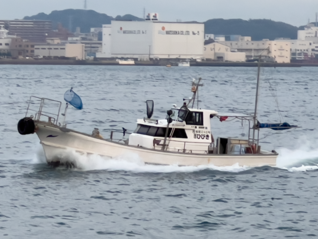 関門遊漁船　ひびき