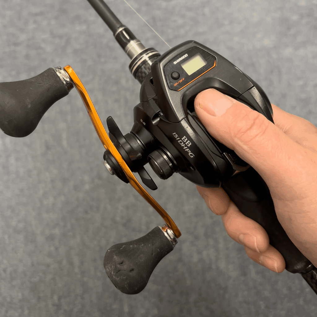 遊漁船ひびき　ベトリールのサミング